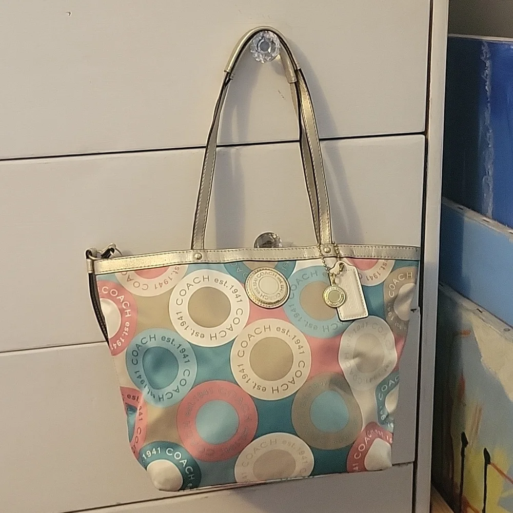 GUC COACH SHOULDER BAG MULTI COLOR